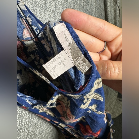 Strappy Romper - Picture 2 of 3